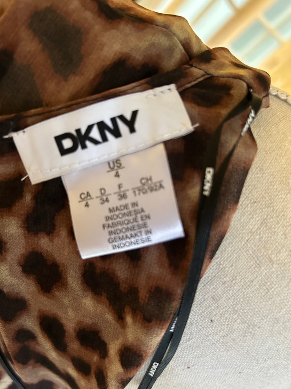 NWT DKNY Brown Leopard-Print Long Sleeve  Midi Dress - Picture 2 of 11